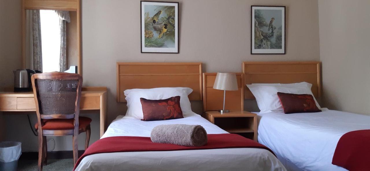 The Historic Hogsback Inn Экстерьер фото