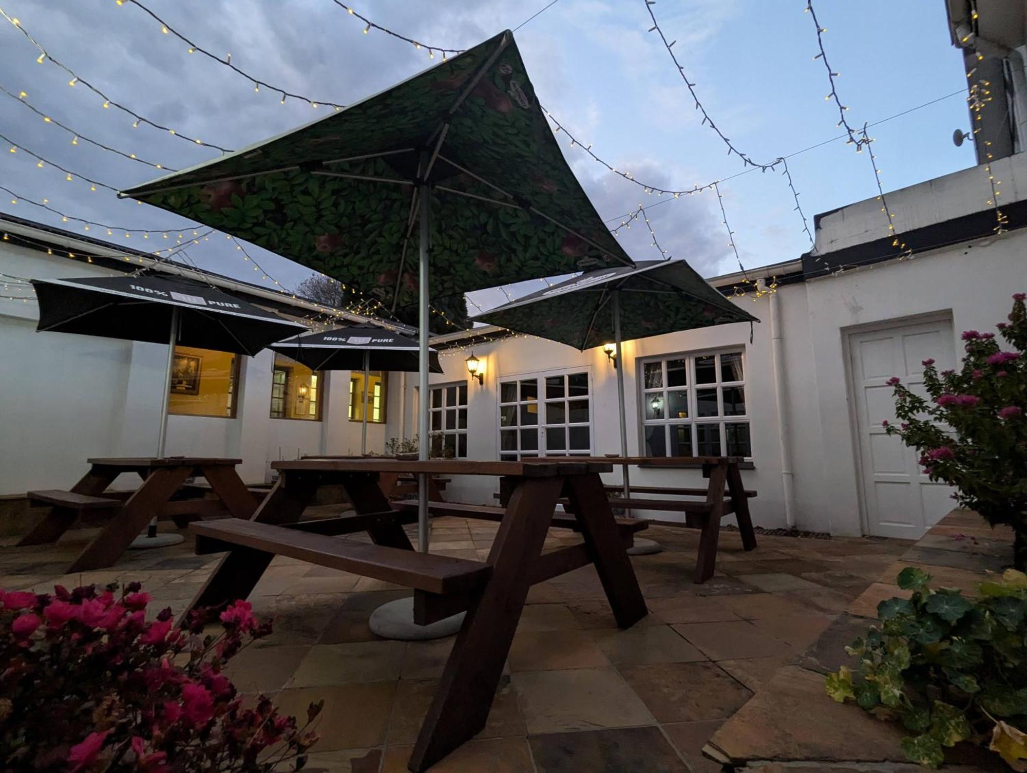 The Historic Hogsback Inn Экстерьер фото